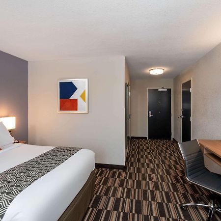 Microtel Inn & Suites By Wyndham Carlisle Exteriér fotografie